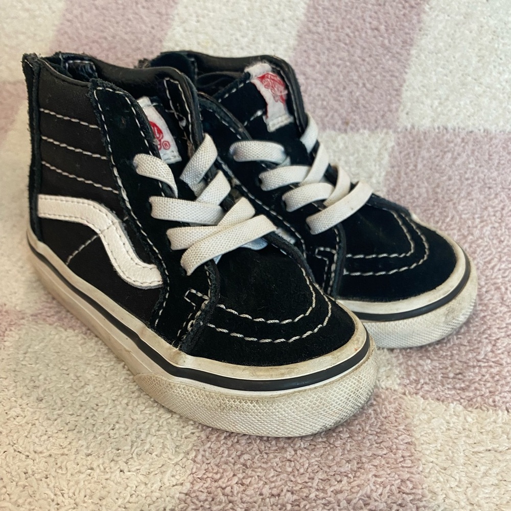 Vans toddler Black High-Top Sneakers size 5